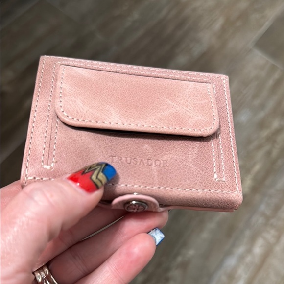 Trudador The Valencia Pink Leather Wallet - Picture 6 of 11